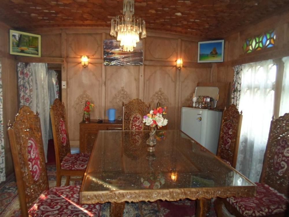 New Bul Bul Group Of Houseboats Srinagar Durgjan Exterior foto