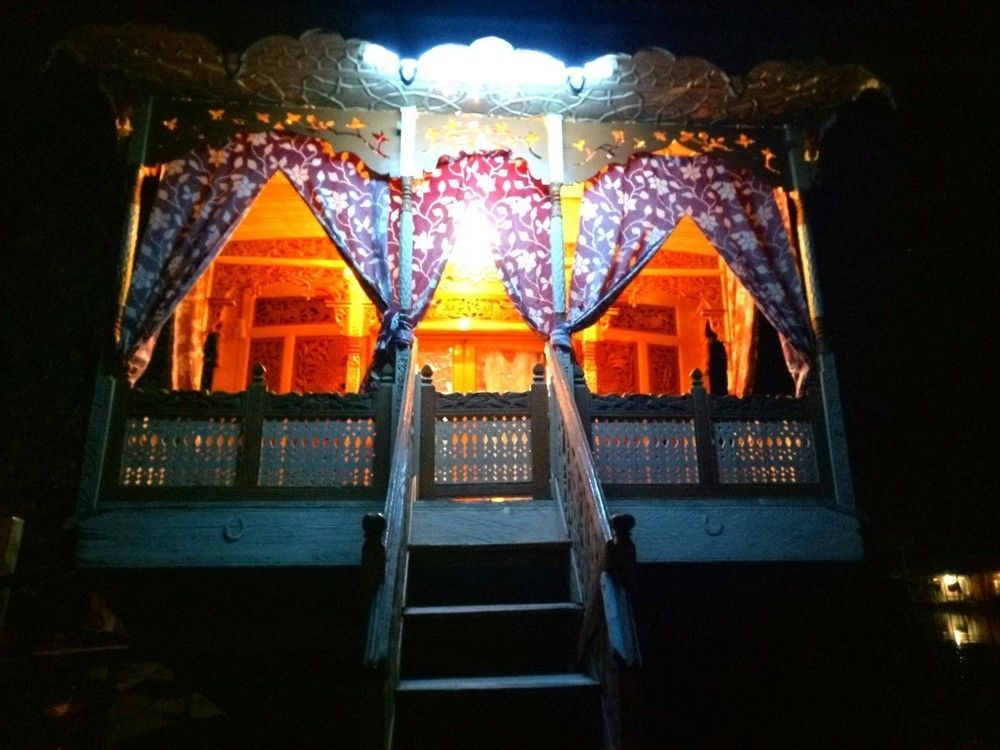 New Bul Bul Group Of Houseboats Srinagar Durgjan Exterior foto